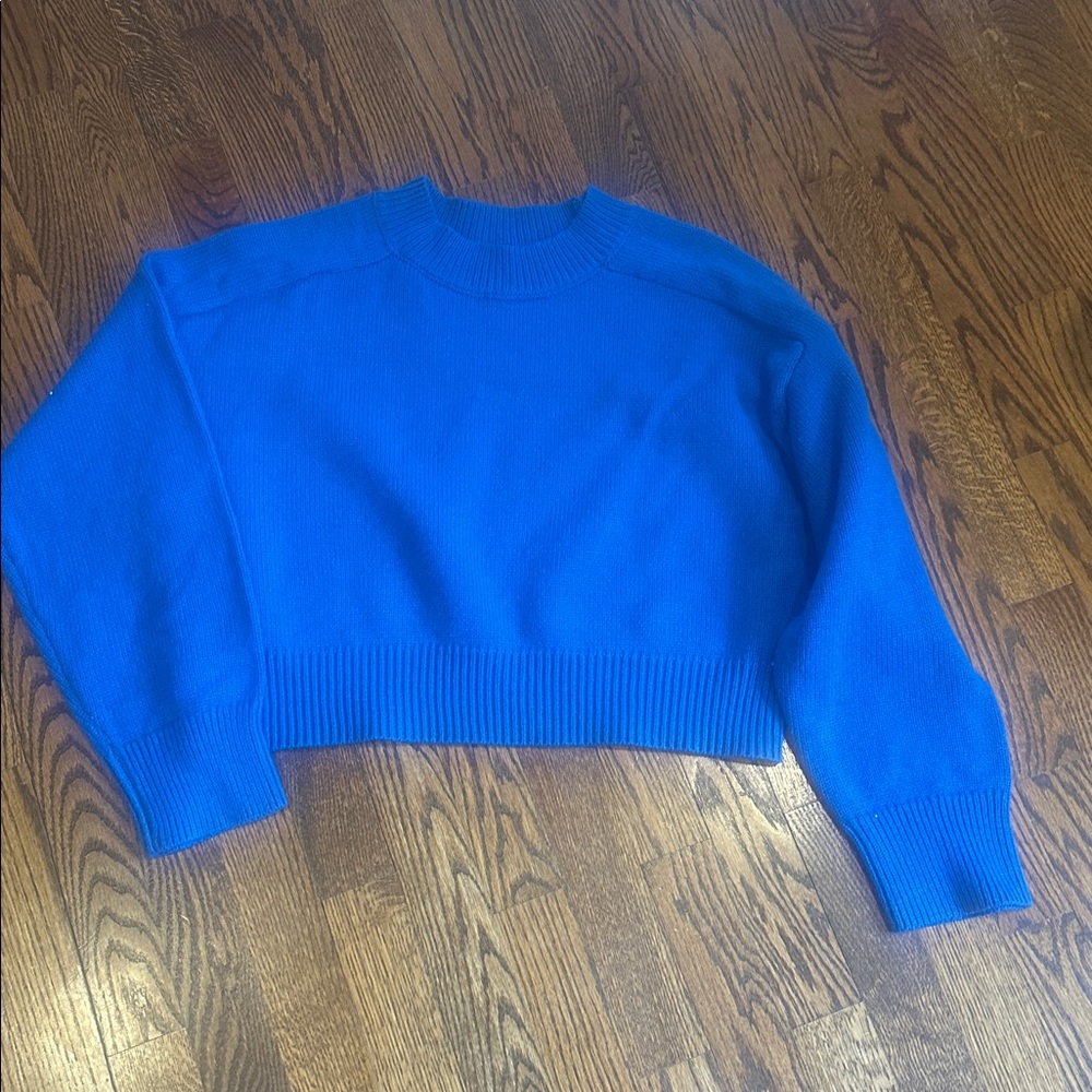 Olivaceous Blue Cropped Sweater